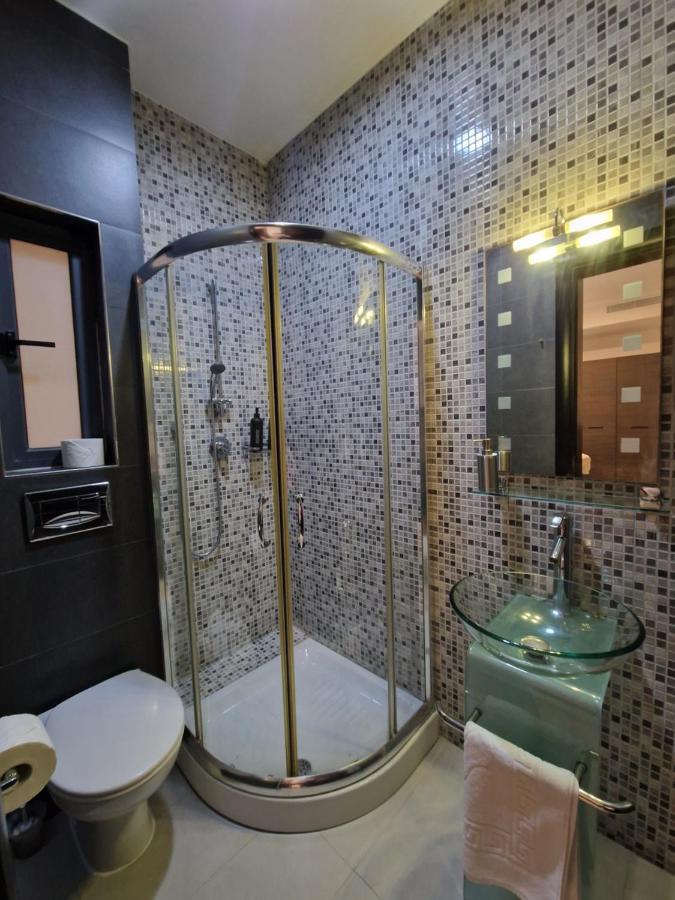 Korzo Suites St. Julian'S Екстериор снимка