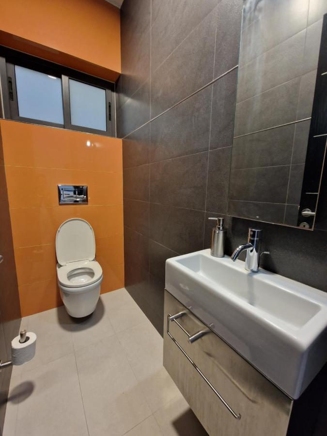 Korzo Suites St. Julian'S Екстериор снимка